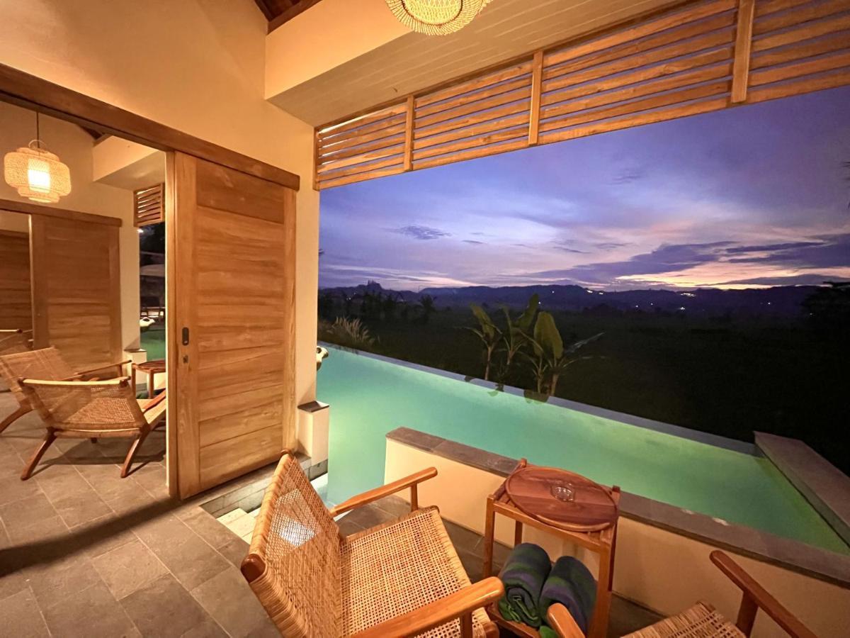 Boutique Villa Jogja Senang Джокьякарта Экстерьер фото
